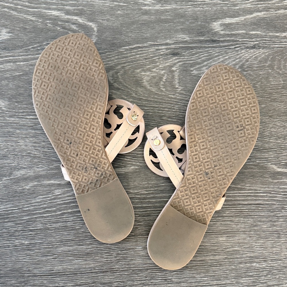 Tory Burch Miller Sandals (Light Sand / Size: 8.5) - Picture 4 of 6